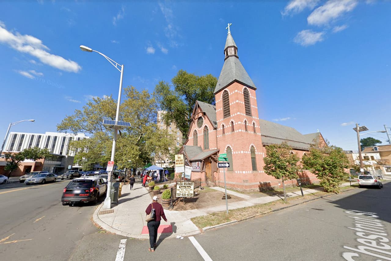 <b>Puesto 7: Union, Nueva Jersey.</b> 238 muertos de covid-19 por cada 100,000 habitantes. El condado es habitado por 556,341 personas (según estimado del censo en 2010) y está a unas 5 millas al suroeste de Newark, la ciudad más poblada del estado.
<br>