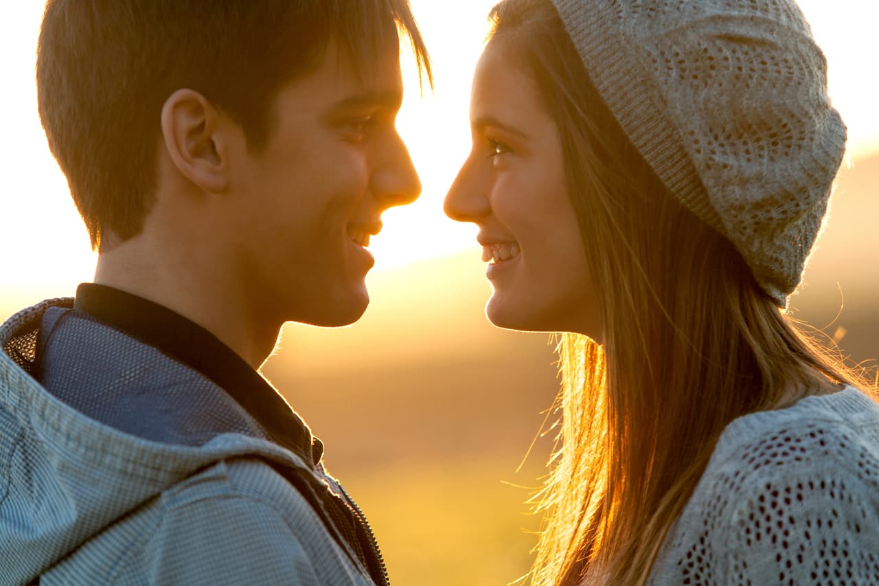 Muchas parejas que en el pasado se amaron con locura, tienen en el presente vidas amorosas apacibles y a veces también aburridas.