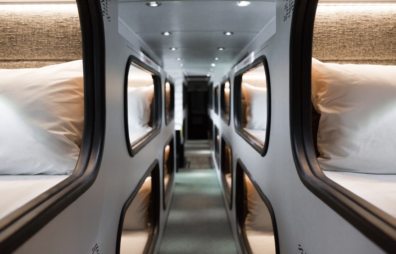 A día de hoy, la única ruta de Cabin es entre San Francisco y Los Ángeles, y el viaje dura aproximadamente 8 horas, el número de horas perfecto para dormir.
<br>