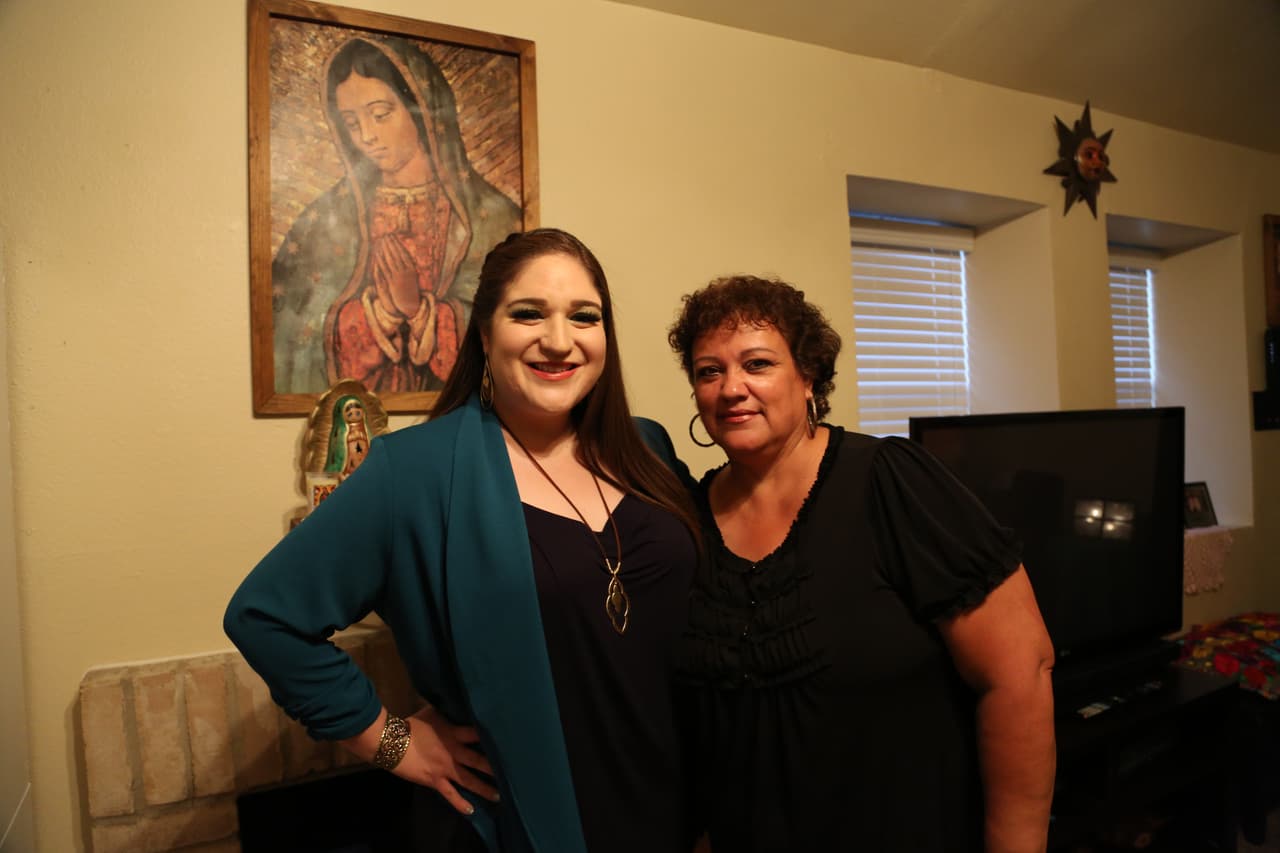 La cantante cuenta con el apoyo total de su suegra, Noemí Alcantara.