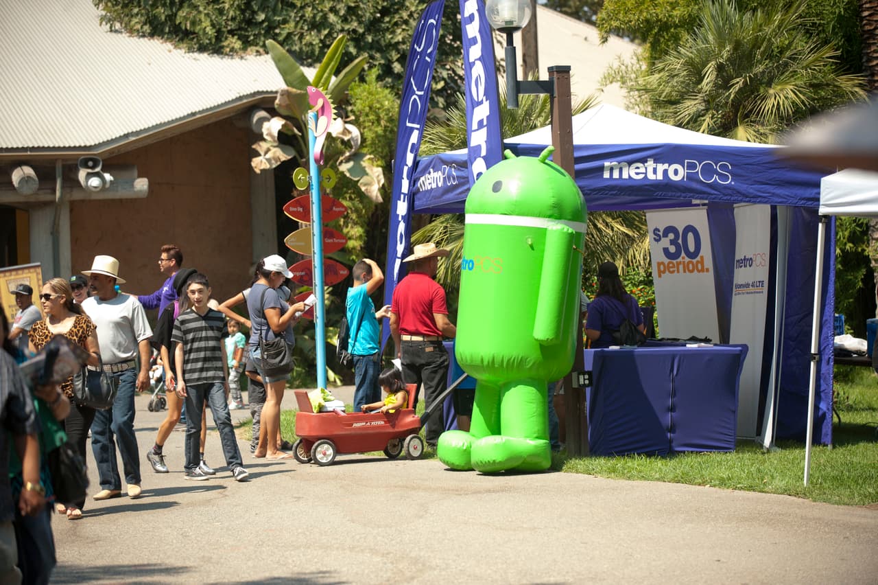 Familias disfrutaron del Día de la Familia en el Zoológico de Fresno