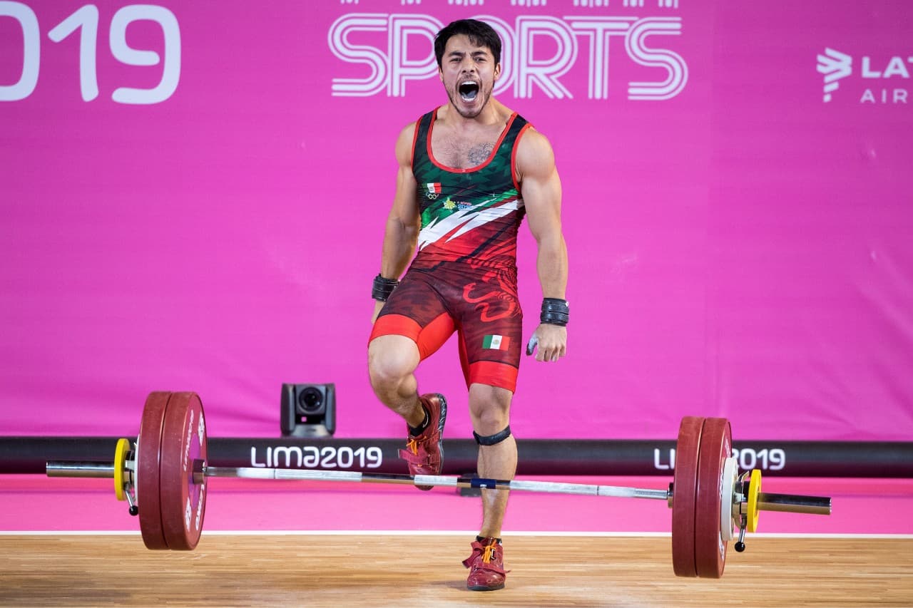 Jonathan Muñoz levanta el cuarto oro de México en Lima 2019