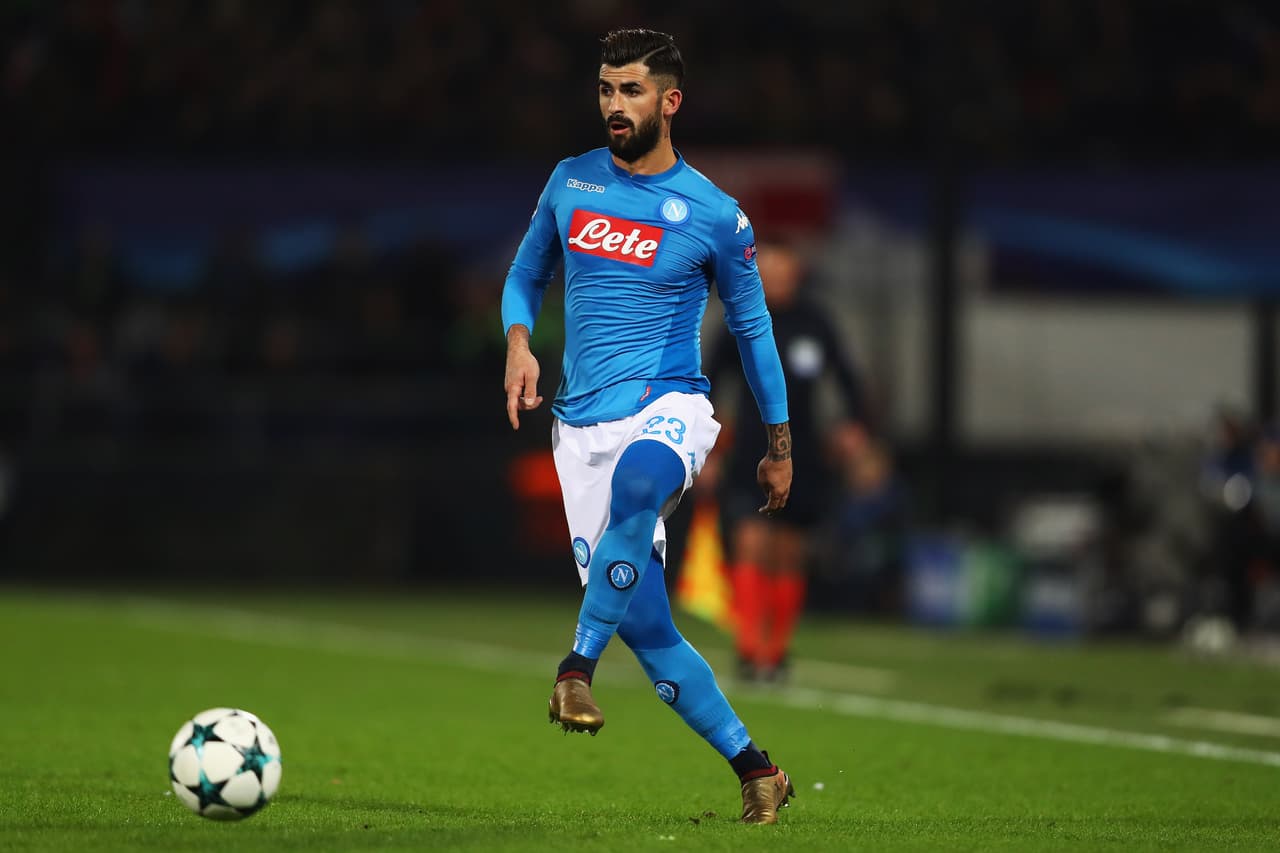 Un caso extra aparece con Nápoles, cuya temporada en Italia no es mala pero que podría quedarse con las manos vacías si no aprovecha su presencia en Europa League.