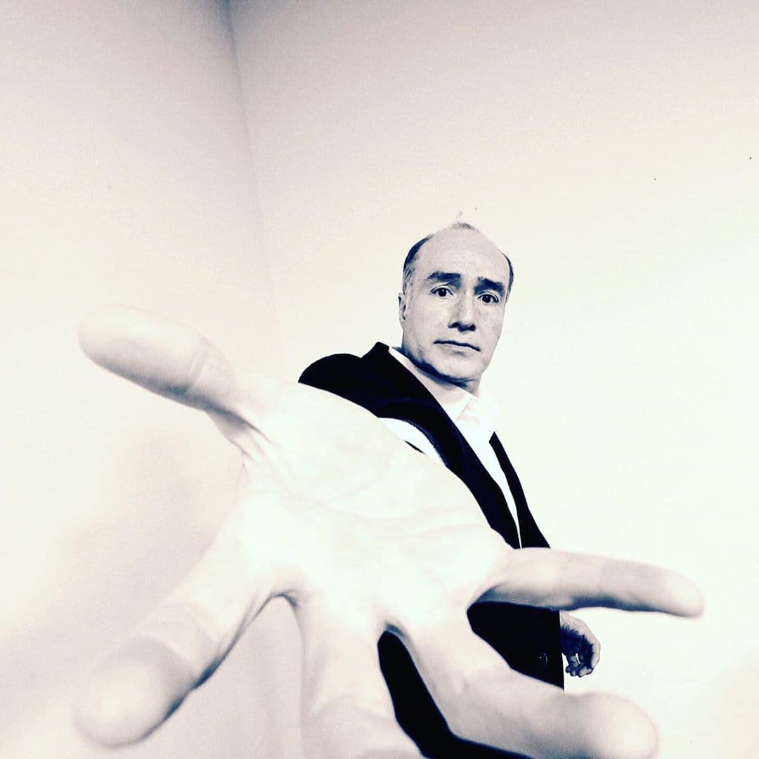 “Fue ahí cuando descubrí que no podía controlar la mano y pierna del lado derecho y que tenía problemas para poder hablar”, detalló.