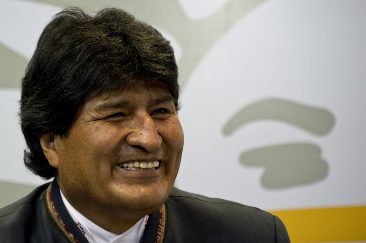 Legislativo boliviano aprobaría el martes ley para referendo de reelección