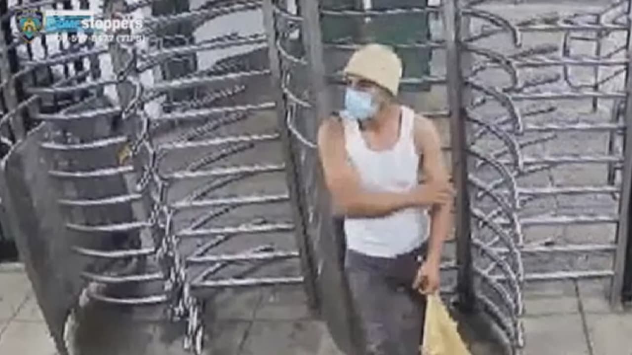 Revelan nuevo video de hombre buscado por vandalizar subway de NYC al menos 63 veces