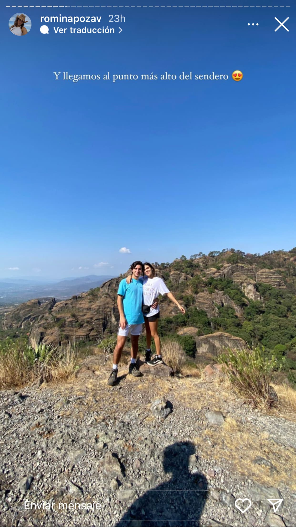 Romina y Joss admiraron desde la cima los alrededores del Pueblo Mágico de Tepoztlán.