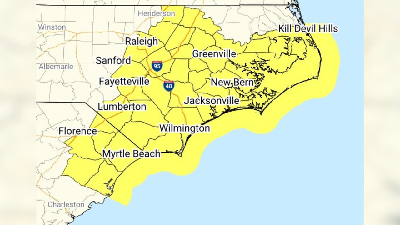 Riesgo de tornados se desplaza hacia el este de Carolina del Norte y la alerta se extiende hasta las 8:00 p.m. Esta es la zona bajo Tornado Watch.