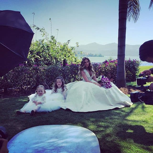 Posando para las fotos.