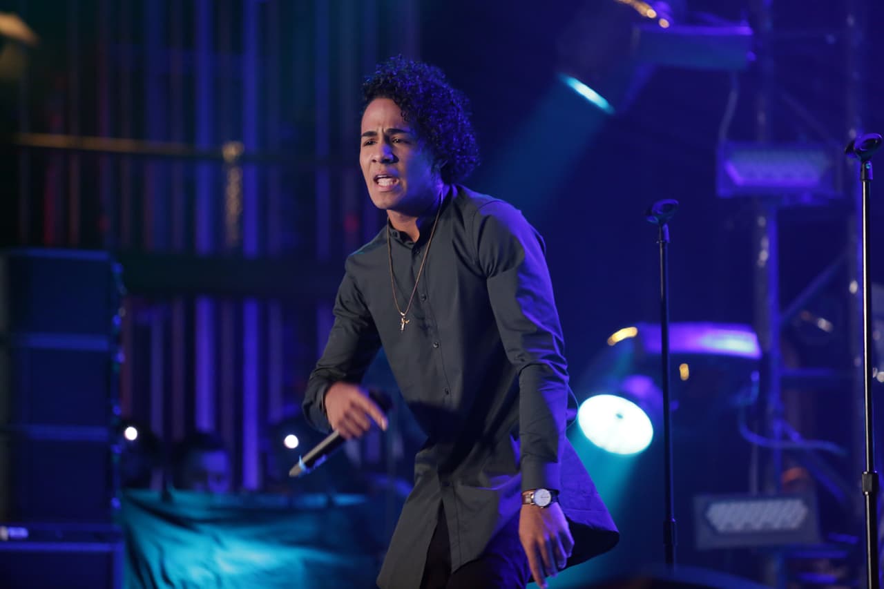 La música corre por las venas de estos hermanos dominicanos que audicionaron en Los Ángeles. En la segunda fase, los jueces los separaron y ahora es Richard quien cumple el sueño por los dos.