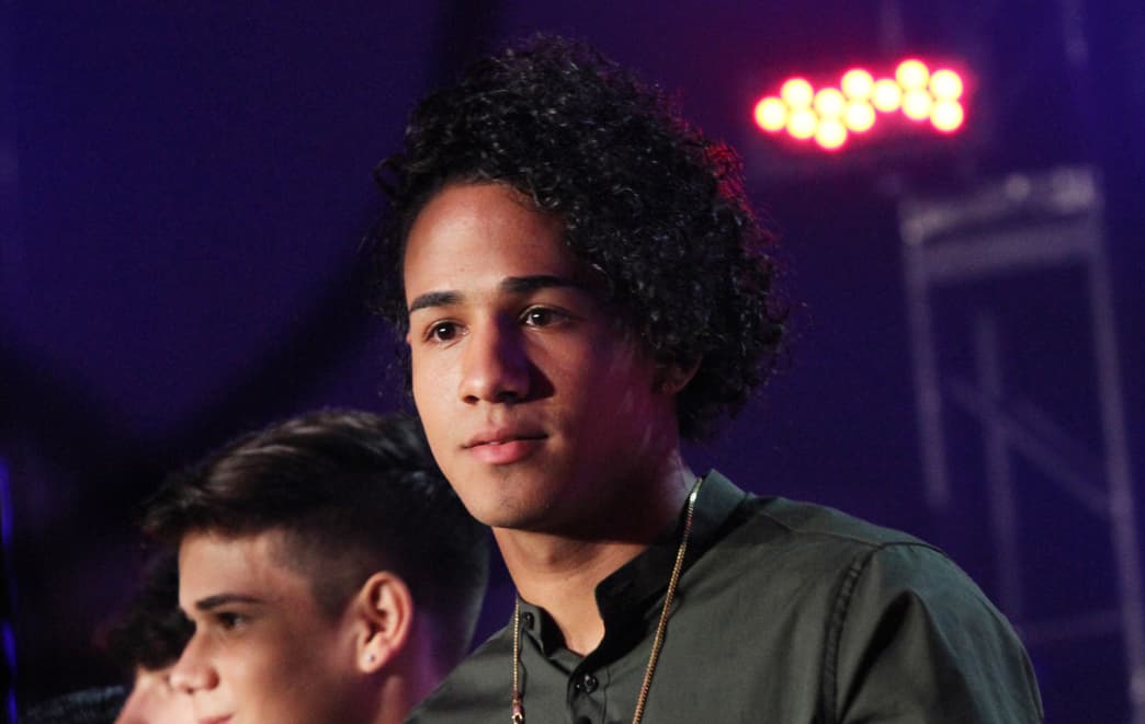 La música corre por las venas de estos hermanos dominicanos que audicionaron en Los Ángeles. En la segunda fase, los jueces los separaron y ahora es Richard quien cumple el sueño por los dos.