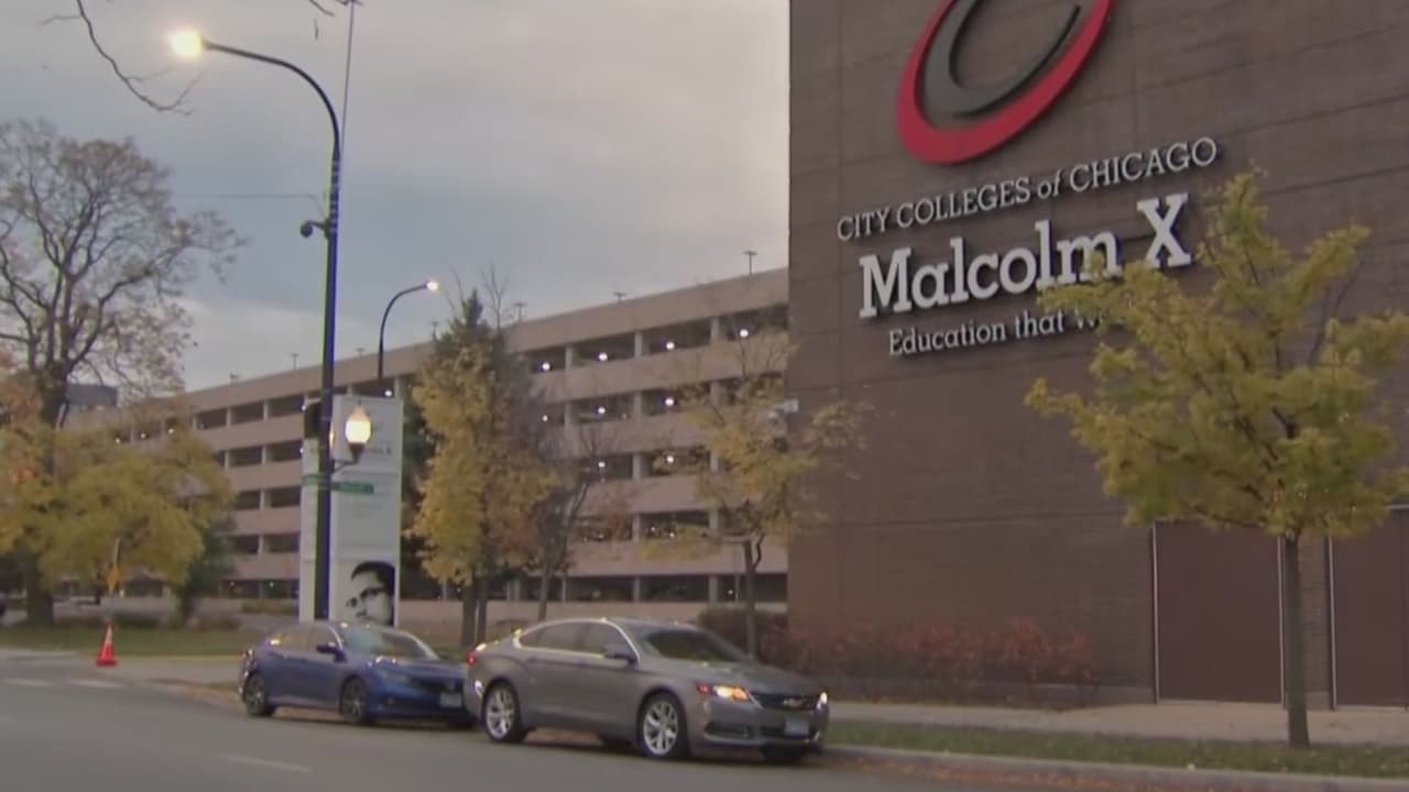 Colegios Comunitarios de Chicago definen fecha para ir a huelga