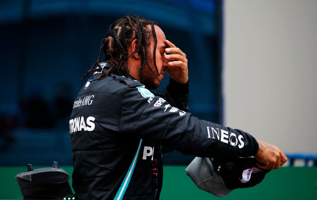 Una carrera inolvidable para el mexicano Sergio Pérez en donde consigue segundo lugar y su primer podio del año, que comparte con el ya siete veces campeón del mundo Lewis Hamilton, y con Sebastian Vettel en tercera posición. Hamilton iguala a Schumacher en campeonatos del mundo, mientras el mexicano suma su noveno podio en la historia de la Formula 1.