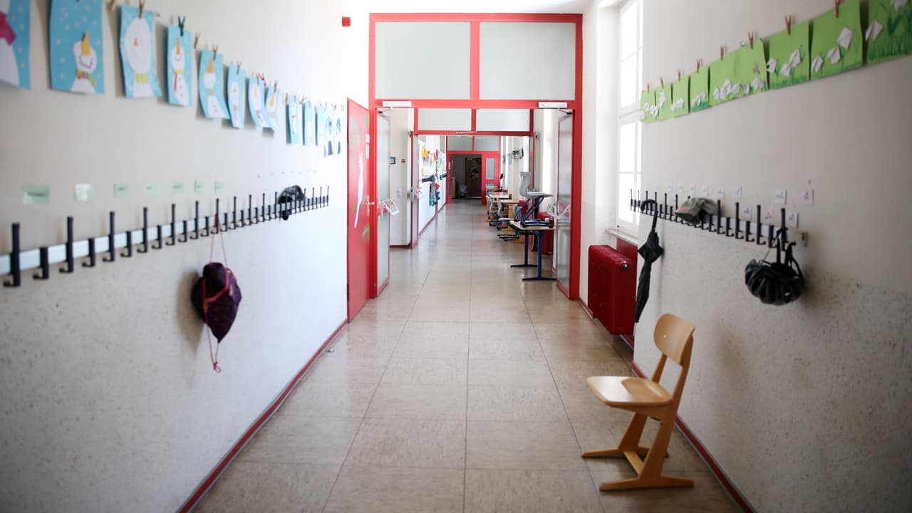 Investigación revela abusos a estudiantes con autismo en Pensilvania; suspenden a superintendente