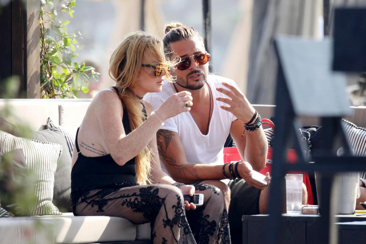 Lo curioso es que él fue el anfitrión de la fiesta de 30 años de Lindsay, ¡que festejó con su ex!