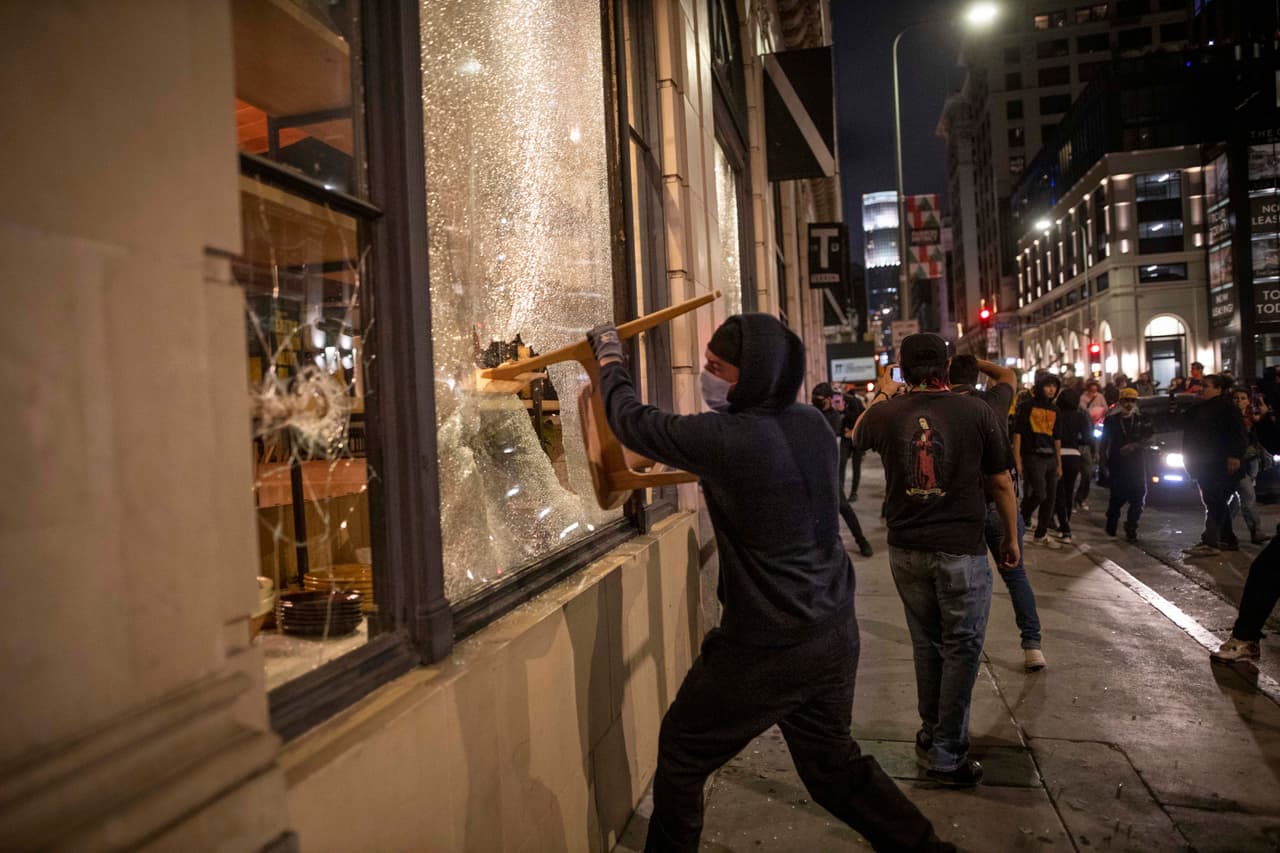 <b>La delicuencia</b> en la ciudad, alcanza niveles históricos. Los robos masivos y ataques en las calles son la principal preocupación de los residentes de la ciudad. Acabar con el problema es una de las principales promesas de los aspirantes de dirigir la ciudad.