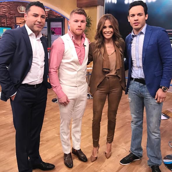 ¡Qué emoción! Karla Martínez rodeada de puros campeones.