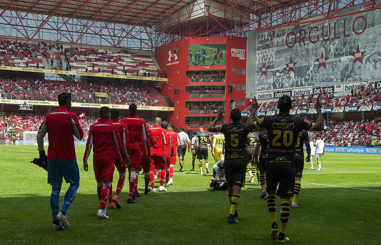 Al mediodía del domingo se disputó el juego entre Toluca y Monarcas Morelia por la jornada 1 de la Liga MX Apertura 2018.
