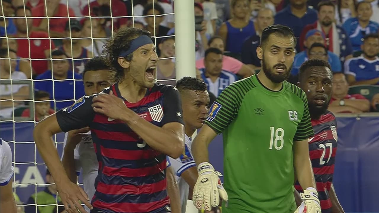 Jugadores de Estados Unidos ven positivo castigar a jugadores que muerden