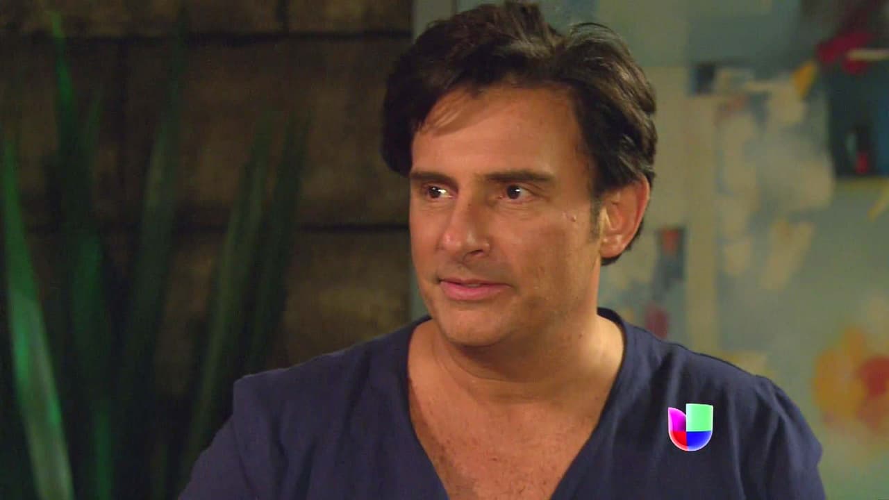 Todo fue una mentira, Esteban está mejor que nunca...