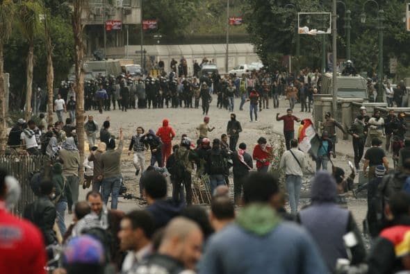 Precisamente este lunes, esa Cámara aprobó un proyecto de ley presentado por el Ejecutivo, que autoriza al Ejército a garantizar la seguridad del país y a detener a manifestantes.