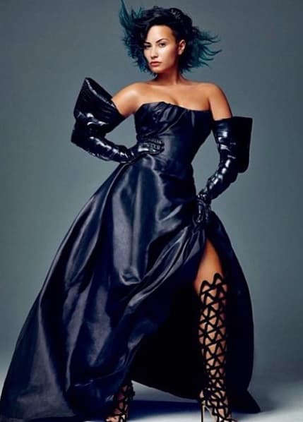 Con ayuda de sus padres, Demi decidió internarse en una clínica de rehabilitación y logró salir adelante.