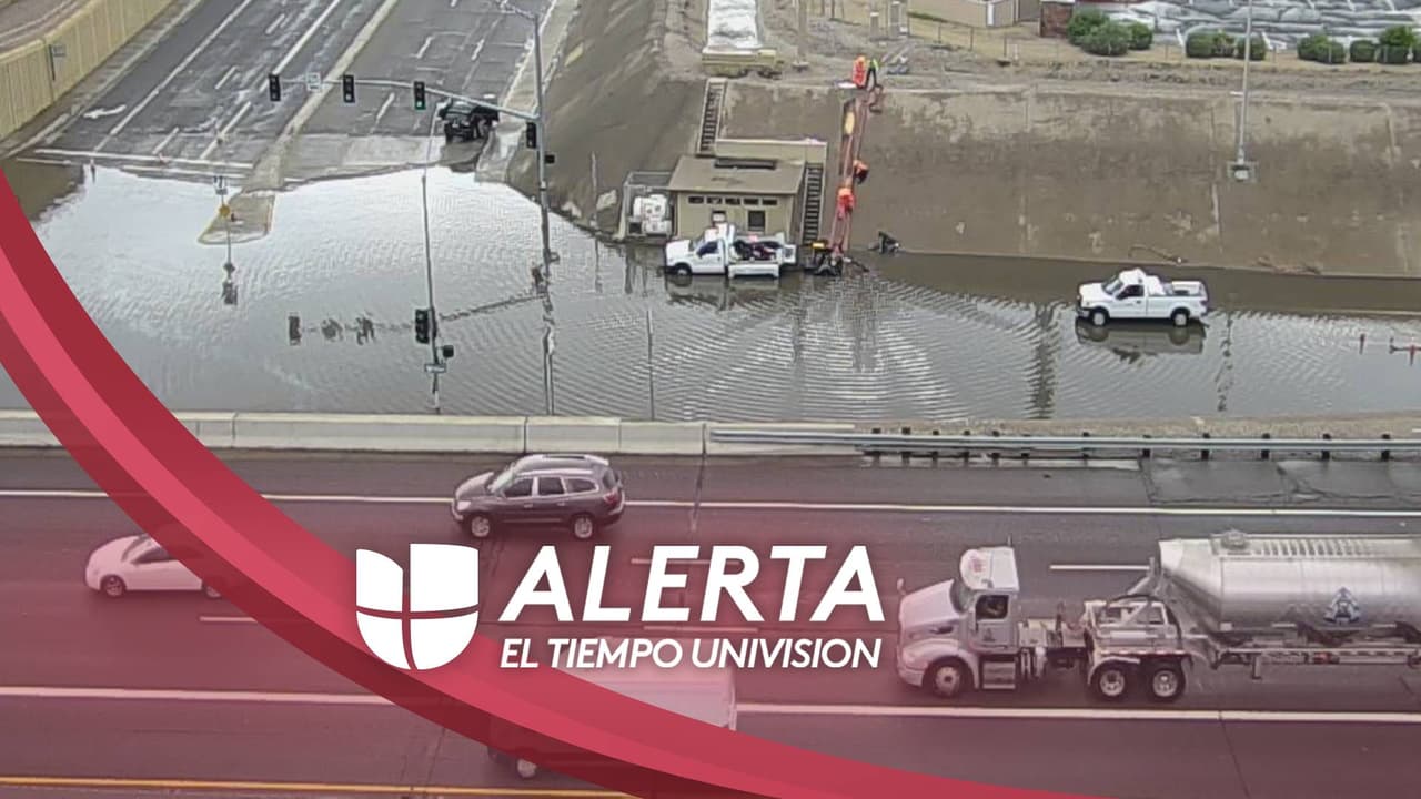Las lluvias que cayeron en diversas zonas en Arizona han provocado el cierre temporal de varias carreteras.
<br>