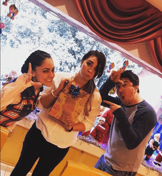 Jessica Segura, quien interpreta a Tecla publicó una instantánea en el intercambio con Una Familia de Diez.