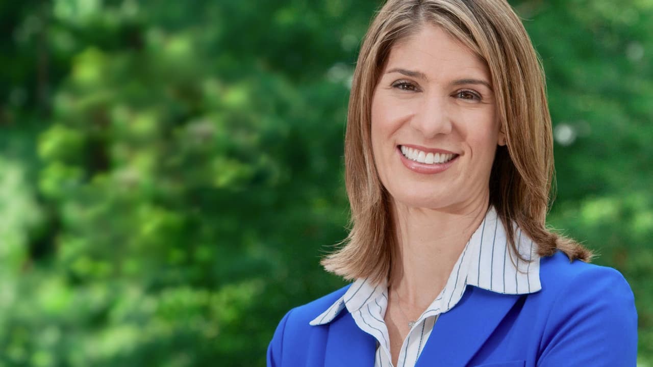 <b>Lori Trahan.</b> Candidata por el Distrito 3 de Massachusetts. Trabajó para el congresista Marty Meehan durante casi una década y ganó una de una de las primarias demócratas más concurridas del año. Se enfrenta al republicano Rick Green.