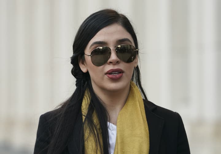 La esposa de 'El Chapo' Guzmán, Emma Coronel, es arrestada en Virginia bajo cargos de tráfico de drogas