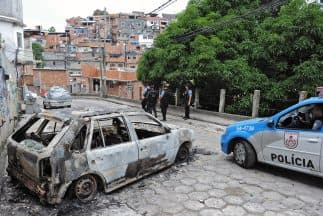 Aumenta la violencia en favelas de Brasil