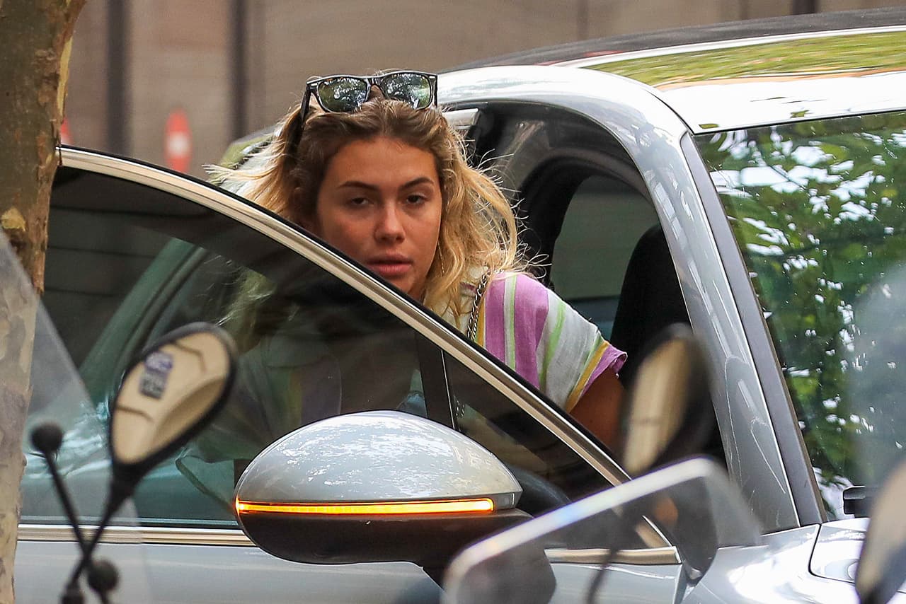 También fueron captados cuando se bajaban del vehículo.
<br>