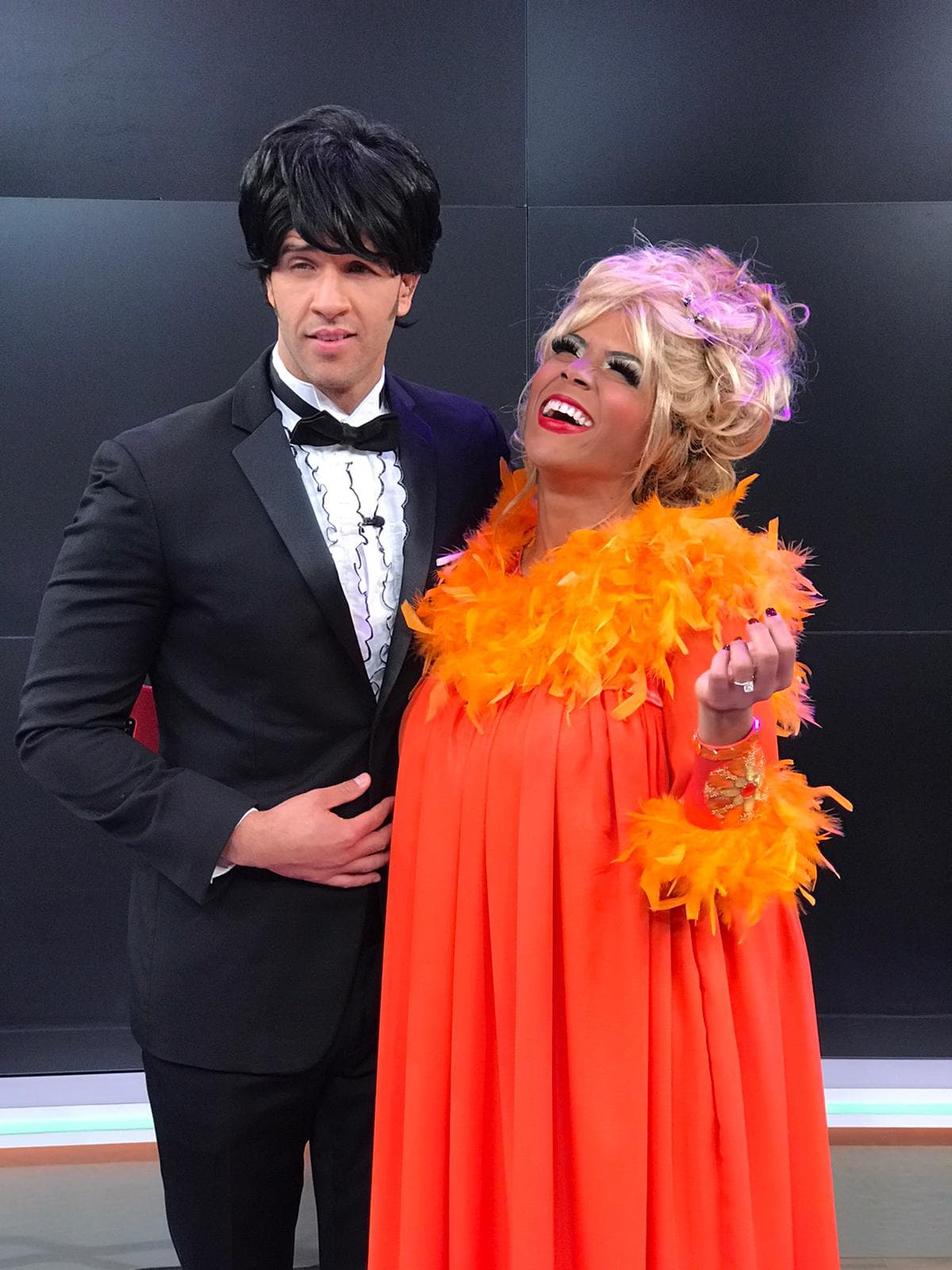 Yisus y Francisca gozaron caracterizarse de las estrellas favoritas de los latinos.