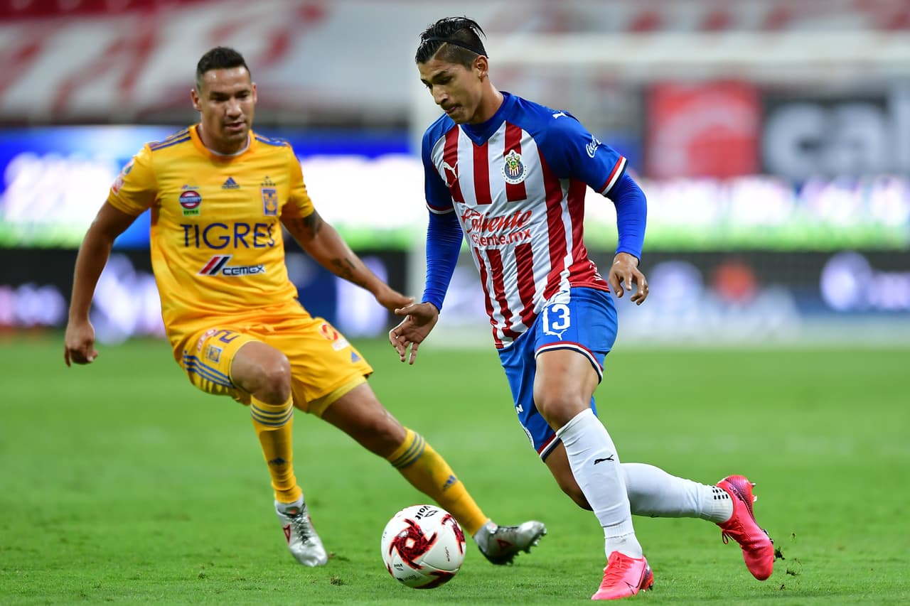 Con goles de Gignac al minuto 43 y 53, los Tigres consiguen su primera victoria en la Copa GNP por México.
