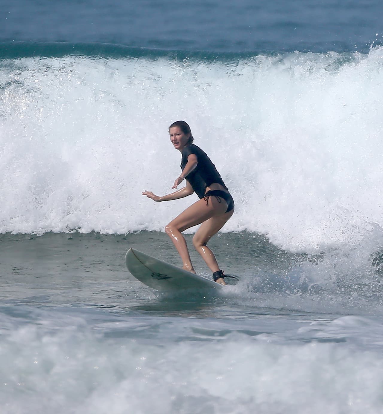 La supermodelo lo hizo como toda una experta.