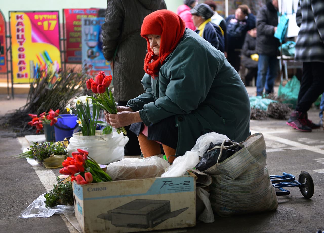 <b>Puesto 20. Ucrania</b>
<br>
<br>
<b>Tasa de inflación: 10.9% (a octubre de 2021)</b>
<br>
<br>Los países de esta lista ya venían con problemas inflacionarios y la pandemia los empeoró. Según un análisis de AP, el alza de precios en 2021 ha sido más pronunciado en las 
<a href="https://apnews.com/article/coronavirus-pandemic-lifestyle-health-business-poland-f559465c6a822d12b2dd513f122d5a31"><u>economías en desarrollo de Europa central y oriental</u></a>, con las tasas anuales más altas registradas en Lituania (8.2%), Estonia (6.8%) y Hungría (6.6%). 
<br>
<br>En Polonia, una de las economías de más rápido crecimiento de Europa, la inflación llegó al 6.4% en octubre, la tasa más alta en dos décadas.
<br>
<br>
<i><a href="https://www.univision.com/noticias/dinero/causas-inflacion-alta-estados-unidos"><u>Mira aquí las razones por las que se disparó la inflación en Estados Unidos y cuánto podría durar.</u></a></i>
<br>