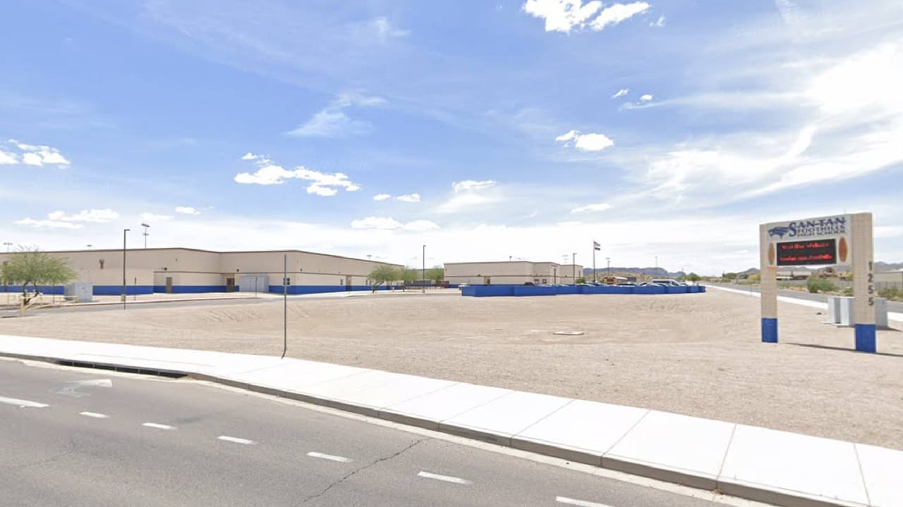 El Departamento de Salud del condado de Pinal cierra una preparatoria por coronavirus 