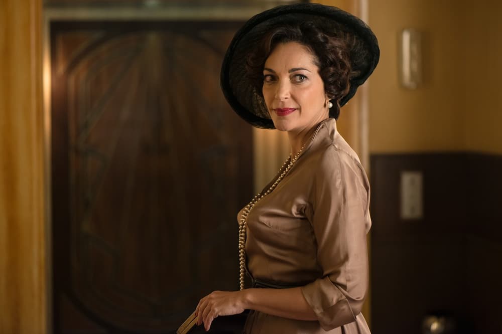 ¿Alguna podrá resistirse a sus encantos?