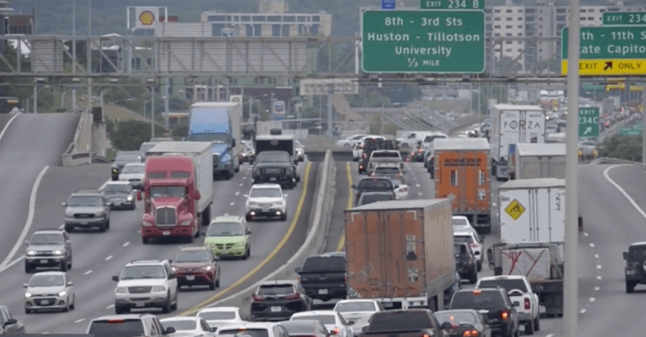 Temporada de festivales en Austin: mira aquí los cierres de carreteras y refuerzo de seguridad en la ciudad  