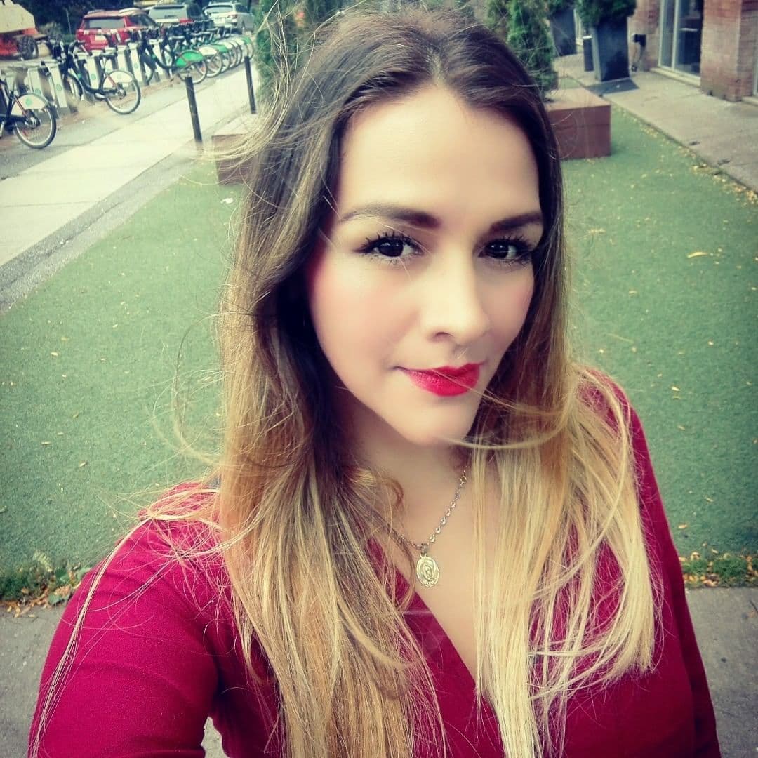 Nataly fue hallada con signos de estrangulamiento y con lesiones en el rostro, según reportó el diario
<a href="https://www.milenio.com/policia/nataly-michel-de-enamorandonos-tenia-mas-de-5-horas-sin-vida" target="_blank">Milenio</a> en mayo pasado.