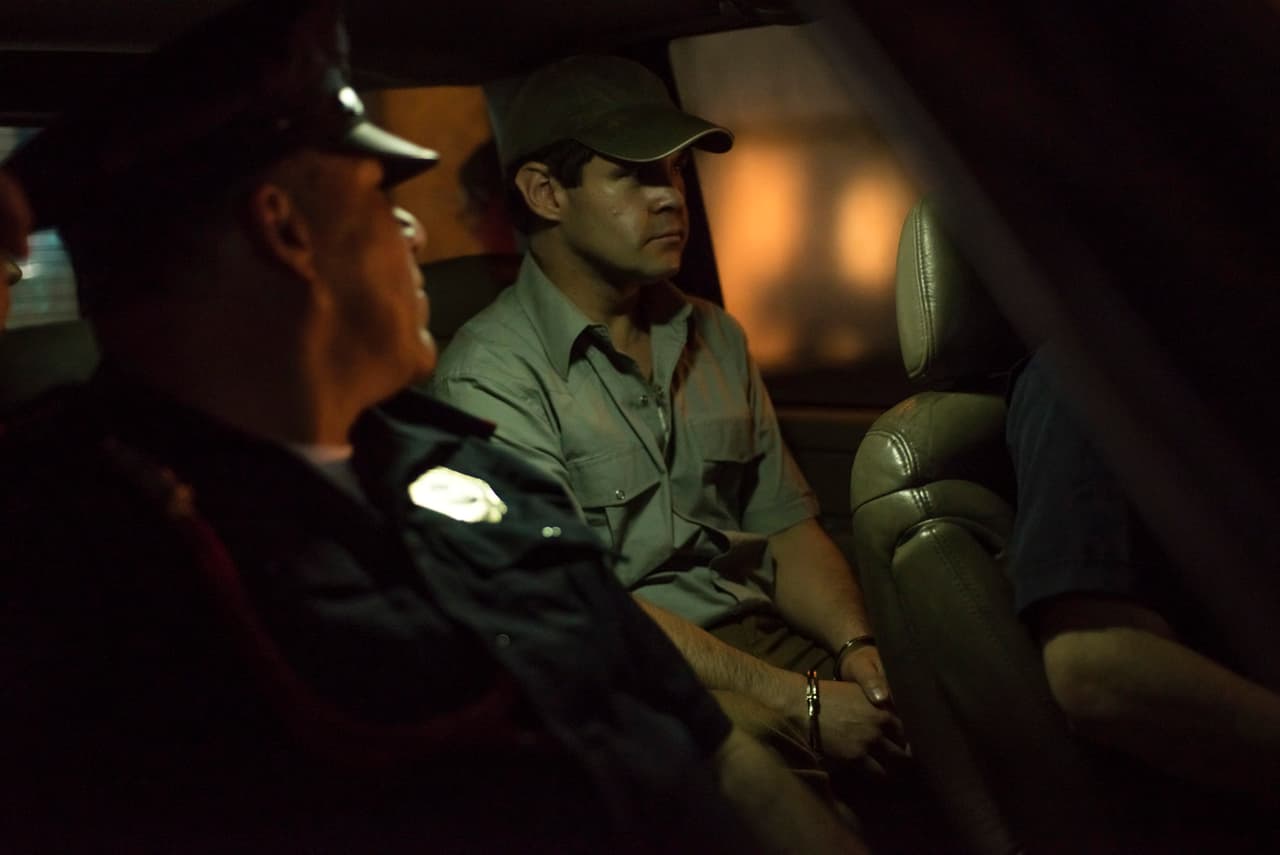 El jefe de la policía deseaba entregarlo, pero Joaquín lo convenció de aceptar su millonaria propuesta, pues sabía que el general Blanco tomaría el crédito por su captura.