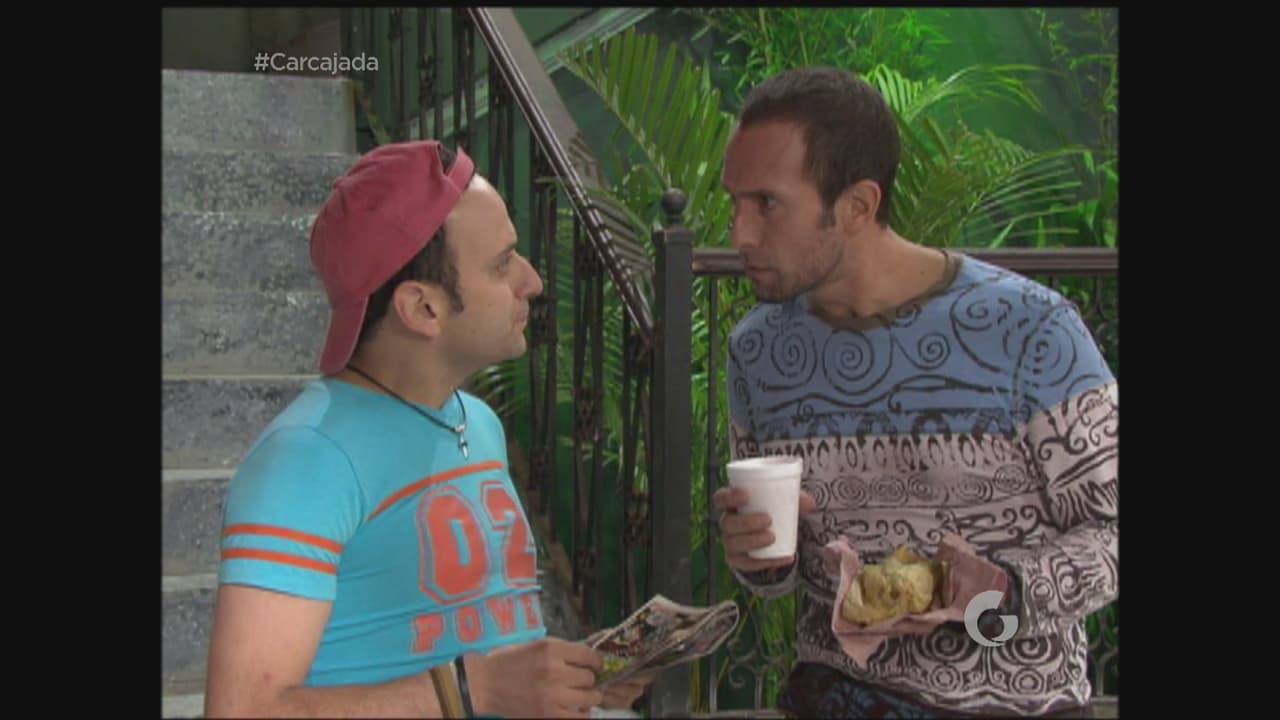 Es un bromista de primera que hace sufrir a Luis.