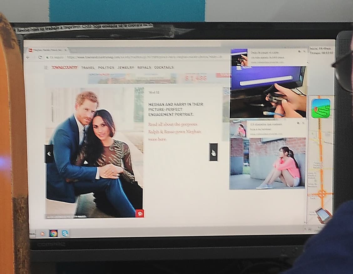 Una de las páginas web que visitó Thomas Markle fue la de la revista Town & Country, donde estuvo revisando las fotografías de los novios. En esa imagen se ve a Harry y a Meghan en su sesión fotográfica realizada por la pedida de mano.