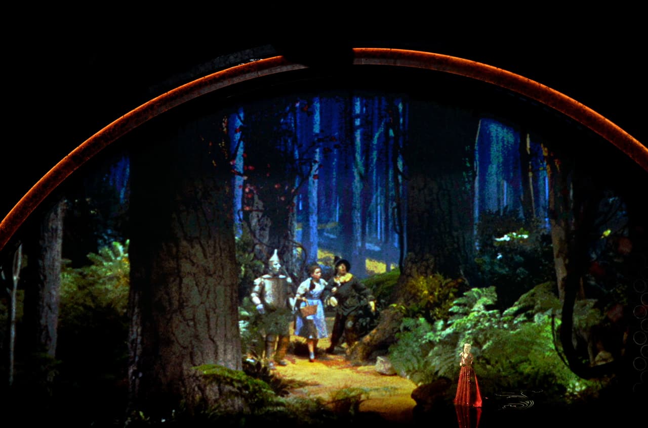 Su primer nombre artístico fue JOZ Mago de Oz.