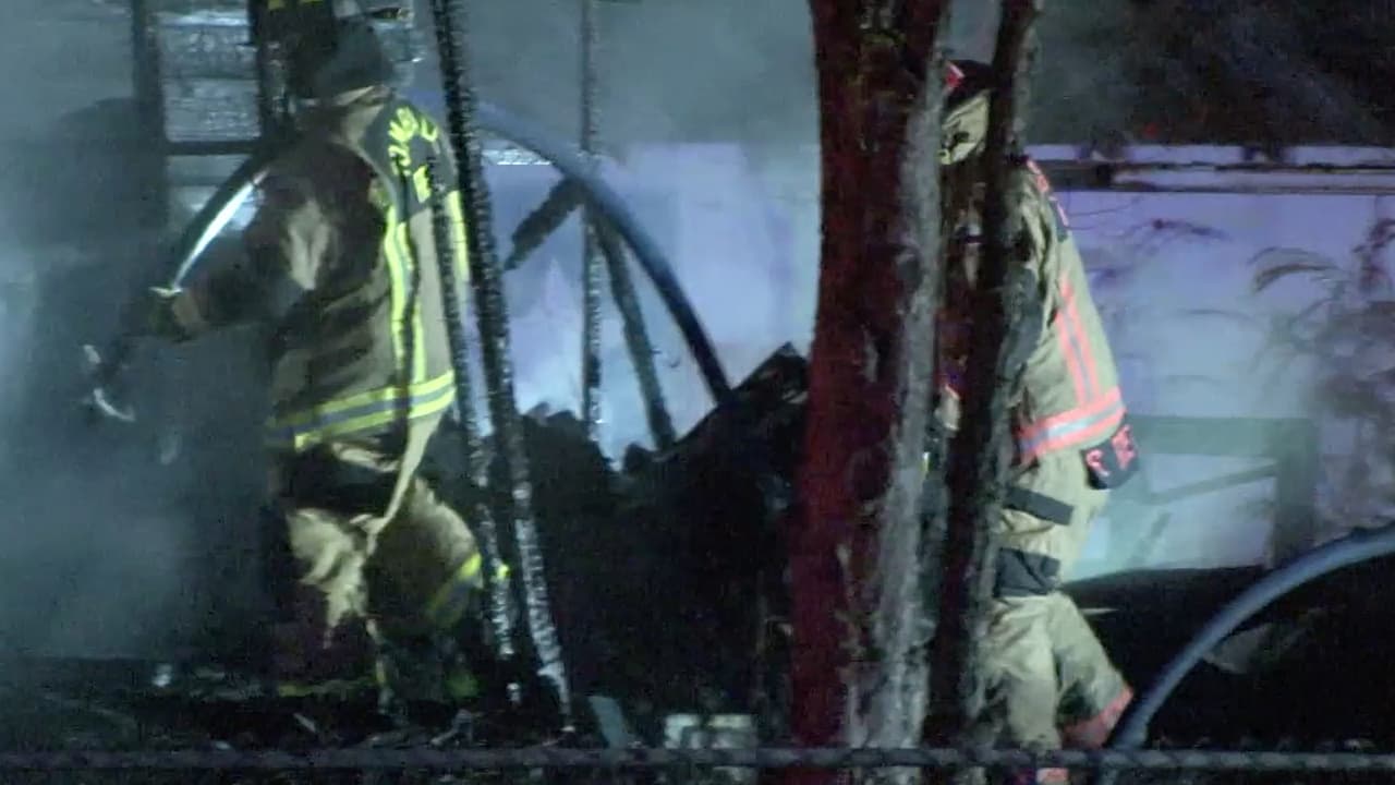 Al llegar los bomberos pudieron contener las llamas rápidamente.