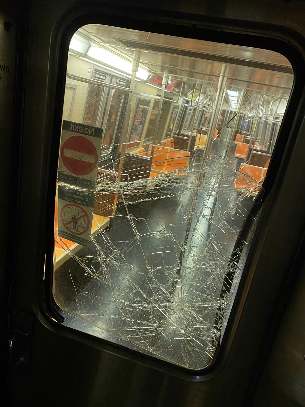 Seguridad en riesgo: Actos vandálicos en el sistema de transporte público de Nueva York.