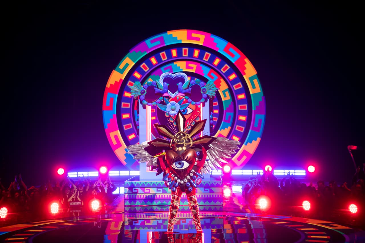 Este primer programa conocimos a 6 de los 19 personajes de la temporada. Aparecieron en dos triples combates y el primero en salir fue Milagrito.