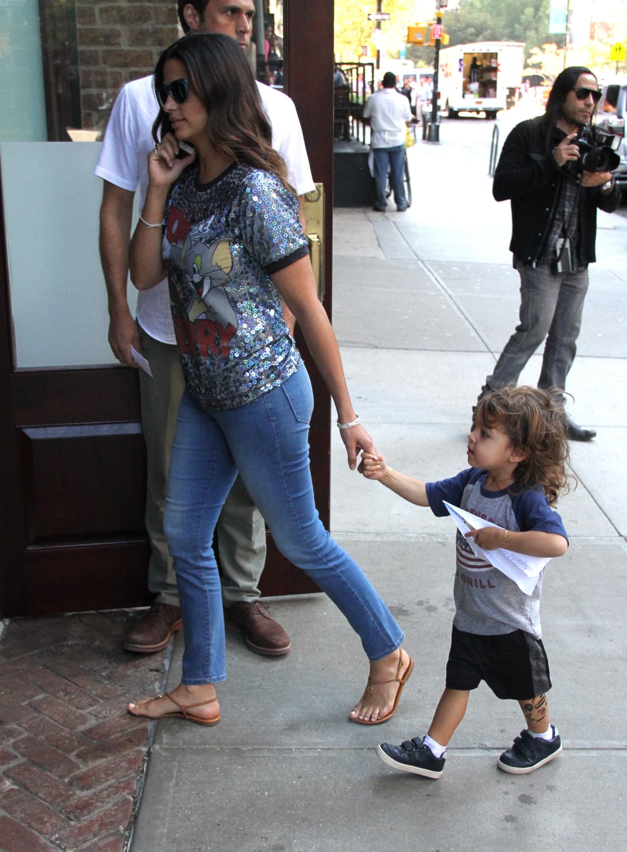 Camila Alves y sus hijos con Matthew McConaughey