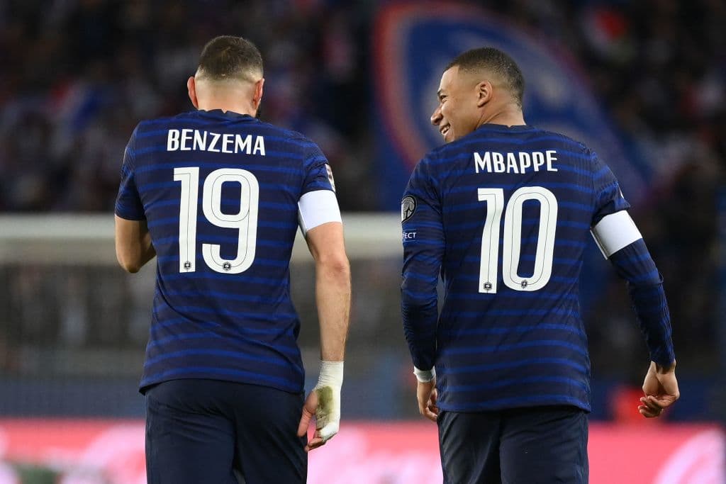 Mbappé tiene una noche soñada en la aplastante goleada de Francia sobre Kazajistán