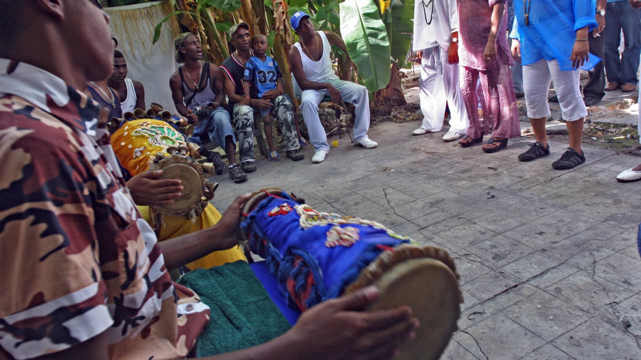 Santeros cubanos publican la Letra para este 2024: predicciones para la isla y el mundo